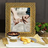Love Knot Nut Dish
